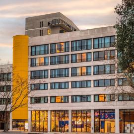 Eklo Hotels Nantes Centre - Île de Nantes，位于南特的酒店