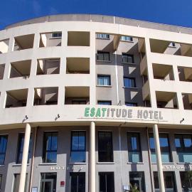 Esatitude Hotel