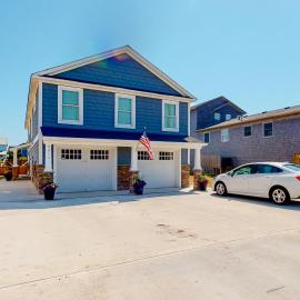 Seas the Day OBX，位于基蒂霍克海滩的酒店