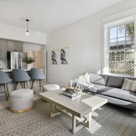 Bay St Louis Retreat with Downtown BSL，位于贝圣路易斯的酒店