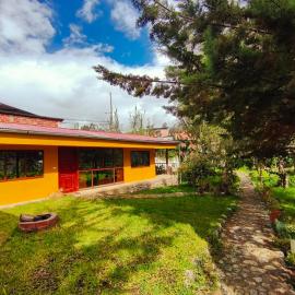 Linda casa rodeada de naturaleza，位于查查波亚斯的酒店