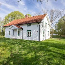 Lunneviken Hof Countryside Lakehouse，位于Eckerud的酒店