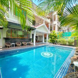 Sky Heritage Hotel，位于金边的酒店