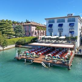 Hotel Flaminia，位于西尔米奥奈的酒店