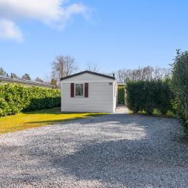 Knus chalet in de bossen van Epe met fietsen，位于伊皮的酒店