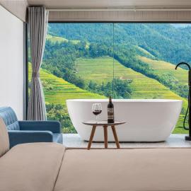 Longji Terrace Mountain Bank Crossing Hotel，位于和平乡的酒店