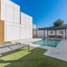 Tu Paraíso Privado Con Piscina，位于阿尔沃洛特的酒店