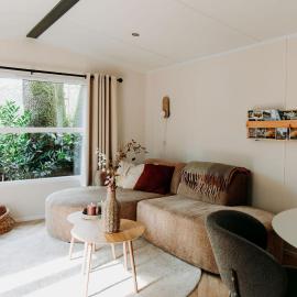 't Veluws Nest - Knus Chalet Veluwe - Hoenderloo, Honden welkom，位于洪德洛的酒店