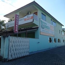 Hotel Pousada Veneza Porto Real，位于Pôrto Real的酒店