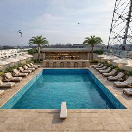 Hotel Imperium & Pool，位于Caracal的酒店
