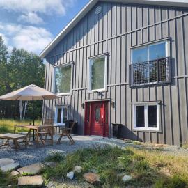 L'Ecomaison - Luminous & Open Space，位于鲁安的酒店