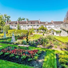Crown Mansion Boutique Hotel & Villas，位于夸利库姆海滩的酒店