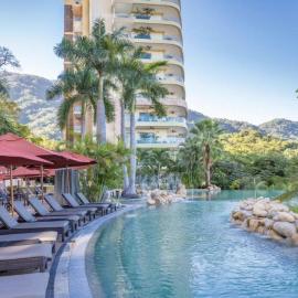 Garza Blanca Preserve Resort & Spa Puerto Vallarta- Studio，位于巴亚尔塔港的酒店