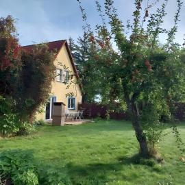 Ferienwohnung Naturglück，位于Sundhagen的酒店
