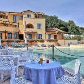 Appartamento La Pergola al Cavo，位于卡沃的酒店