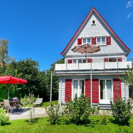 Villa Kunterbunt，位于林道的酒店