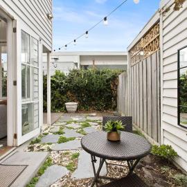 Galatea Residence Two Minutes to Beach
