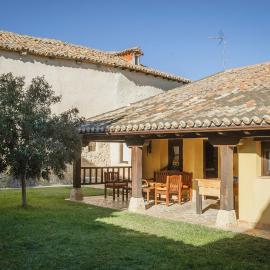 Casa Rural De La Anunciada，位于乌鲁埃尼亚的酒店