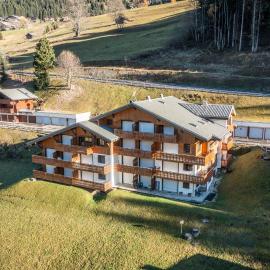 Studio Rez-de-jardin, 4 pers Chatel，位于沙泰勒的酒店