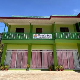Yena's Inn，位于Cauayan的酒店