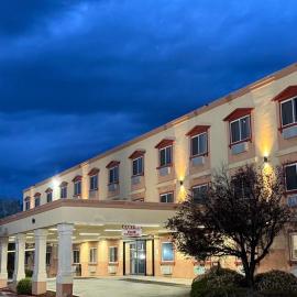 SureStay by Best Western Albuquerque East I-40，位于阿尔伯克基的酒店
