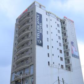 yellow apple hotel