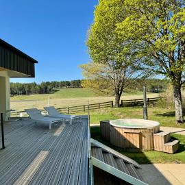 Domaine de Mende Brenoux Suites & SPA，位于芒德的酒店