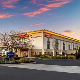Hampton Inn Milledgeville，位于米利奇维尔的酒店