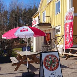 Motel E4 Kolmården Apartments And Cottages，位于科尔莫登的酒店