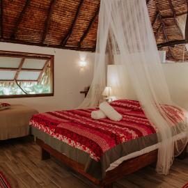 Fare Hau Lodge