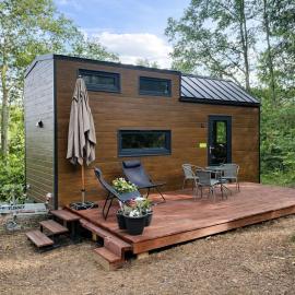 La Tiny House de Nanou，位于罗什福尔的酒店