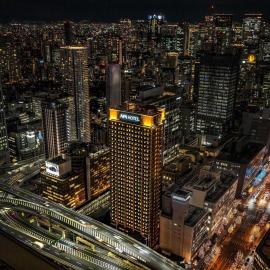 APA Hotel & Resort Midosuji Hommachi Ekimae Tower,位于大阪的酒店