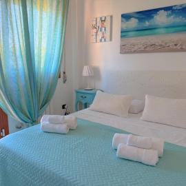 LE TERRAZZE Apartment - spacious and charming apartment near the sea and beach, close to the train station with hourly trains to Rome - Lido delle Sirene, Anzio，位于安齐奥的酒店