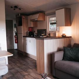 De Wilg Beerse, tiny house with meadow view, animals，位于Beerse的酒店
