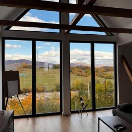 Sunset Hills Chalet，位于斯勒尼克的酒店