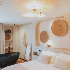 Hotel Meridional，位于瓜尔达马尔·德尔·塞古拉的酒店