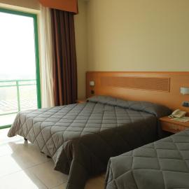 Hotel Panorama，位于坎比亚诺的酒店