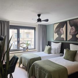 Modernes Privatzimmer im Hotelgebäude - Eigenes Bad - 5 min zum Hauptbahnhof