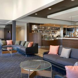 Courtyard by Marriott Boston Norwood/Canton，位于诺伍德的酒店