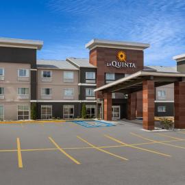 La Quinta by Wyndham Fayetteville，位于费耶特维尔的酒店