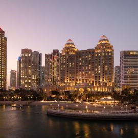Four Seasons Hotel Doha,位于多哈的酒店
