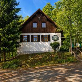 FeWo im Forsthaus，位于马克特雷德维茨的酒店