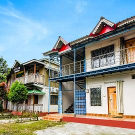 Super Hotel O Chilapata Forest Formerly Moner Manush Homestay,位于Uttar Simlabari的酒店