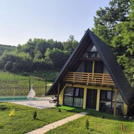 Vikendica Buzadzija M&N，位于Piskavica的酒店