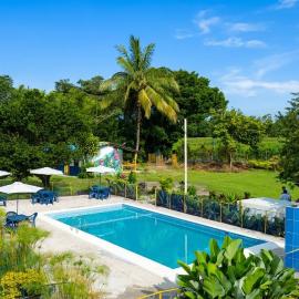 Finca Hotel La Herencia Cafetera，位于蒙特内哥罗的酒店