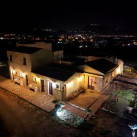 HOTEL Cala Buguto，位于库斯托纳奇的酒店