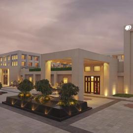 DoubleTree by Hilton Agra，位于阿格拉的酒店