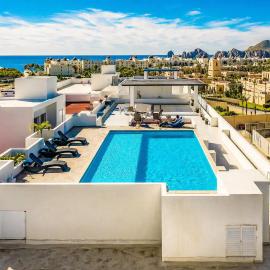 Bahia del tezal 202b: 2BR/2BT Condo, Big pool, 5 minutes walk to Beach!，位于卡波圣卢卡斯的酒店
