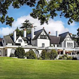 Hilton Cobham，位于科巴姆的酒店