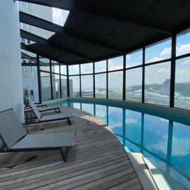 MOTTO 405B Pool, Gym | Comfortable - Modern，位于Hércules的酒店